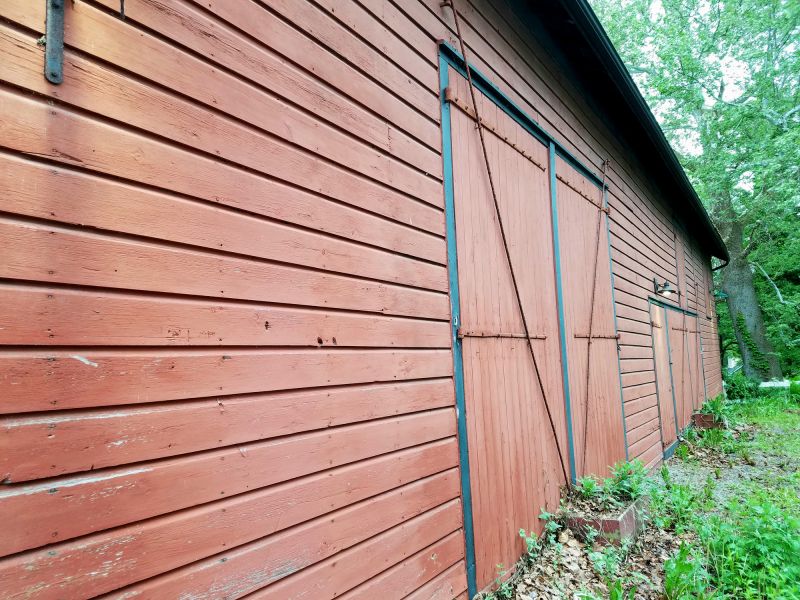 Barn Wall Repair in Overland Park, KS