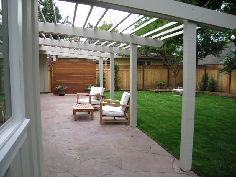 Garden Arbor Installation in Kansas City, KS